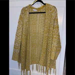 Acoa Yellow & White Tassle Crochet Sweater